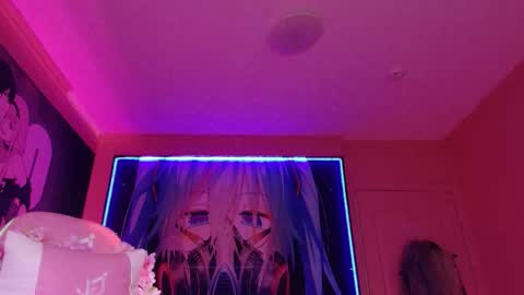 Snapshot of aurora_radiance chatting on October 16, 2025, 8:15 am Serena online show from October 16, 2025, 8:15 am