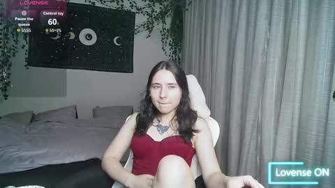 Aurora online show from October 10, 2025, 11:53 am