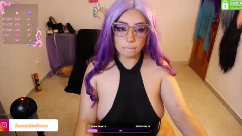Snapshot of aurorahoffman chatting on June 14, 2026, 2:09 am Aurora online show from June 14, 2026, 2:09 am