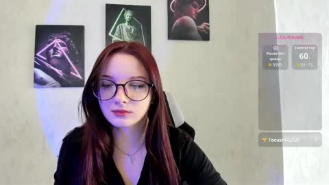 Snapshot of aurorakanie chatting on February 4, 2026, 5:02 am aurorakanie online show from February 4, 2026, 5:02 am