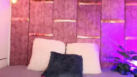 aurora online show from October 30, 2025, 7:14 pm