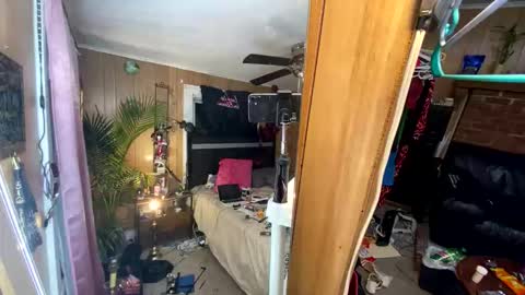 Destiny Nicole online show from April 13, 2026, 3:45 am