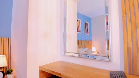 Aurora online show from February 3, 2026, 10:15 pm