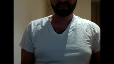 Snapshot of aussie099 chatting on November 23, 2025, 11:10 am aussie099 online show from November 23, 2025, 11:10 am