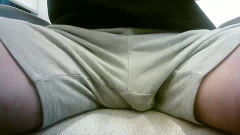 Snapshot of aussie5892 chatting on January 7, 2025, 8:45 am Justin online show from January 7, 2025, 8:45 am