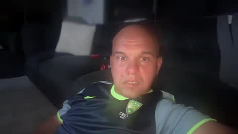 aussieboycal online show from February 1, 2025, 11:21 am