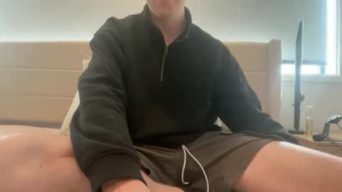 Snapshot of aussiedill2 chatting on March 23, 2026, 9:52 pm aussiedill2 online show from March 23, 2026, 9:52 pm