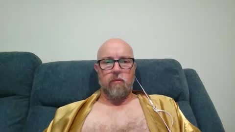aussieguy73 online show from November 6, 2025, 12:06 pm
