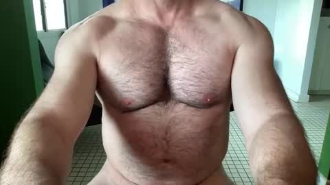 Snapshot of aussiemuscledad chatting on December 15, 2025, 6:28 am AussieMuscleDad online show from December 15, 2025, 6:28 am