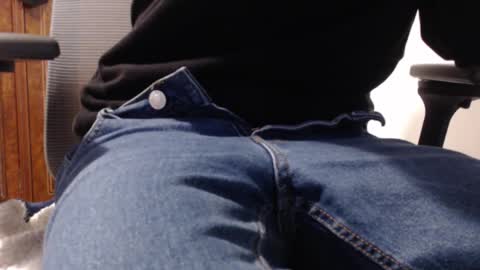 Snapshot of austin_breaker chatting on February 8, 2026, 5:38 pm austin_breaker online show from February 8, 2026, 5:38 pm