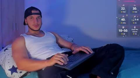 A online show from November 29, 2025, 11:30 pm