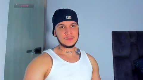 Snapshot of austin_curry chatting on June 18, 2026, 10:03 pm A online show from June 18, 2026, 10:03 pm