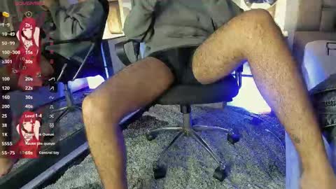 Snapshot of austinreeds chatting on March 11, 2026, 12:22 pm austinreeds online show from March 11, 2026, 12:22 pm