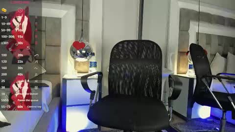 Snapshot of austinreeds chatting on March 12, 2026, 12:11 pm austinreeds online show from March 12, 2026, 12:11 pm