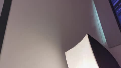 Snapshot of austinreeds chatting on April 2, 2026, 12:47 pm austinreeds online show from April 2, 2026, 12:47 pm