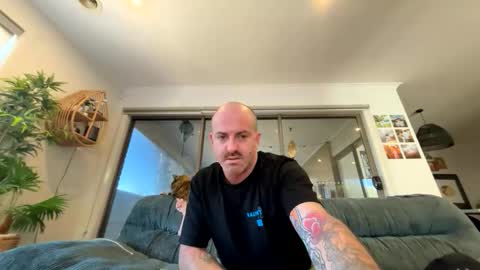 austintoner85 online show from June 9, 2026, 1:17 am