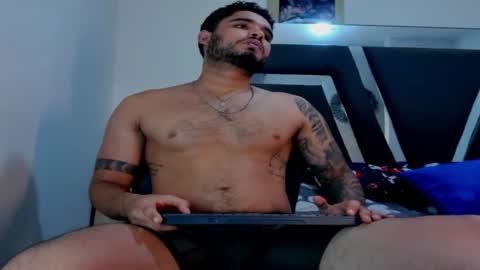 AustinTorres  online show from December 18, 2024, 3:04 am