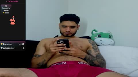 AustinTorres  online show from January 24, 2025, 6:57 am