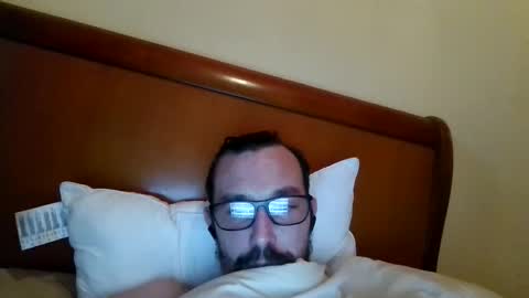 Snapshot of author980 chatting on December 16, 2025, 9:58 am author980 online show from December 16, 2025, 9:58 am