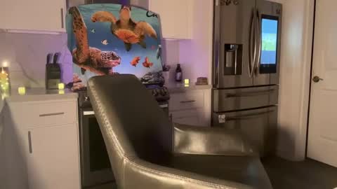 Auntumnfalls online show from February 22, 2025, 2:28 am