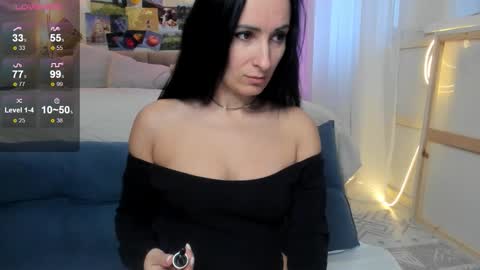 Ava online show from December 21, 2025, 9:05 am