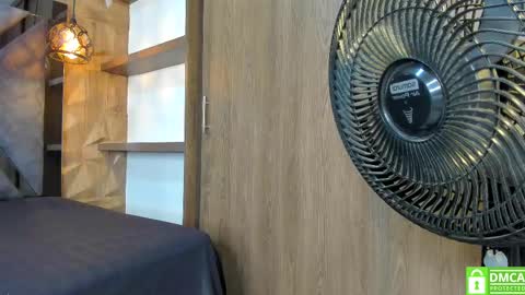 Snapshot of ava_bonny chatting on September 21, 2025, 4:03 am ava_bonny online show from September 21, 2025, 4:03 am