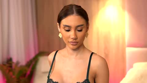 Snapshot of ava_heath chatting on January 3, 2025, 4:33 am Ava online show from January 3, 2025, 4:33 am