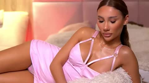 Snapshot of ava_heath chatting on September 24, 2025, 10:24 pm Ava online show from September 24, 2025, 10:24 pm