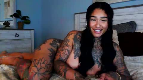 Snapshot of avaa_eve chatting on January 15, 2026, 4:39 am Ava Eve online show from January 15, 2026, 4:39 am