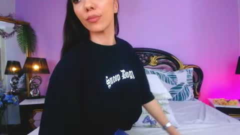 avaaaddamss online show from January 15, 2026, 9:58 am