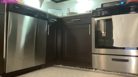 Snapshot of avabradley chatting on December 11, 2024, 3:56 am Ava . Support my channel by using my affiliate link to make your account Thanks online show from December 11, 2024, 3:56 am