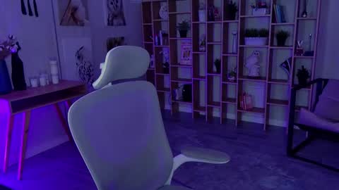 Ava nonude online show from September 19, 2025, 10:38 am