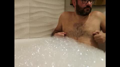 Snapshot of avago chatting on November 28, 2025, 6:21 pm avago online show from November 28, 2025, 6:21 pm