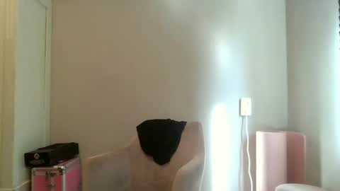 Snapshot of avajadey chatting on March 10, 2025, 11:53 am avajadey online show from March 10, 2025, 11:53 am