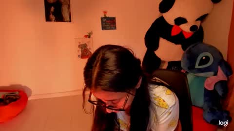 Snapshot of ave_fenix69 chatting on February 16, 2025, 2:53 am Valery -- online show from February 16, 2025, 2:53 am