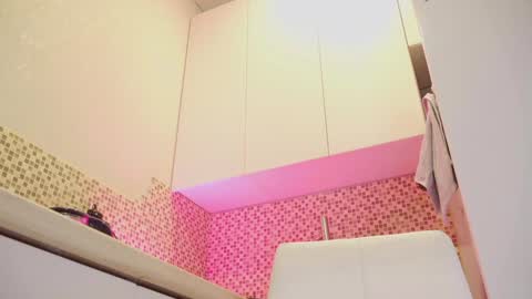 Kate  online show from October 23, 2025, 4:17 pm