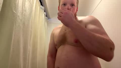 Snapshot of averagedan90 chatting on March 4, 2026, 11:27 am Dan online show from March 4, 2026, 11:27 am