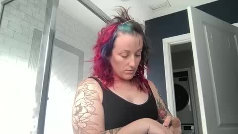 Snapshot of avery_madison chatting on January 3, 2025, 8:32 pm Avery Madison online show from January 3, 2025, 8:32 pm