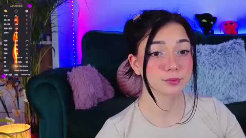 AveryWillow online show from March 10, 2026, 10:15 pm