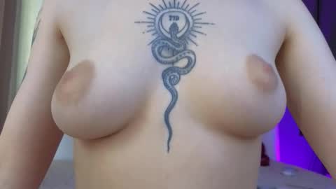 avgustina_love online show from March 1, 2026, 10:39 am