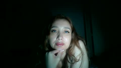 Snapshot of avinelra chatting on July 3, 2026, 8:37 pm avinelra online show from July 3, 2026, 8:37 pm