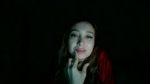 Snapshot of avinelra chatting on July 10, 2026, 1:21 am avinelra online show from July 10, 2026, 1:21 am