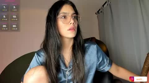   Follow me  Pvt and c2c is on  online show from April 26, 2026, 5:16 am