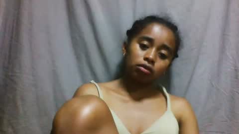 Snapshot of avontsoaldy chatting on November 12, 2025, 4:46 am avontsoaldy online show from November 12, 2025, 4:46 am