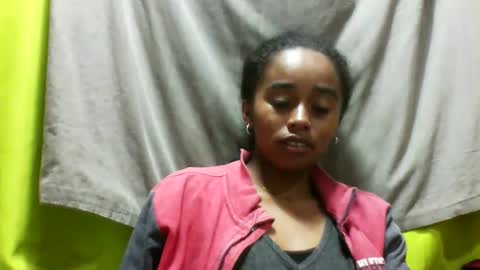 Snapshot of avontsoaldy chatting on April 23, 2026, 12:29 pm avontsoaldy online show from April 23, 2026, 12:29 pm