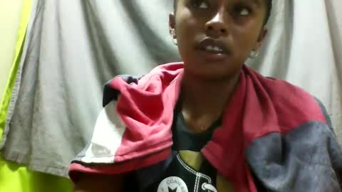 Snapshot of avontsoaldy chatting on April 28, 2026, 3:44 am avontsoaldy online show from April 28, 2026, 3:44 am