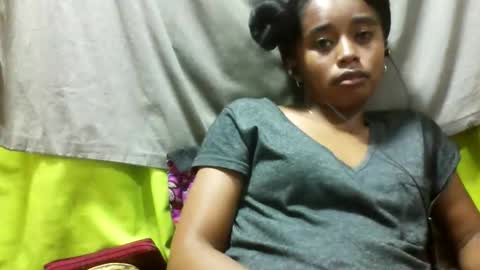 Snapshot of avontsoaldy chatting on May 14, 2026, 5:53 pm avontsoaldy online show from May 14, 2026, 5:53 pm