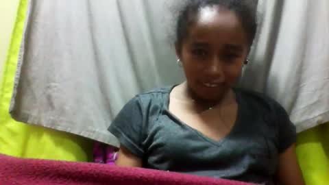 Snapshot of avontsoaldy chatting on May 15, 2026, 6:04 pm avontsoaldy online show from May 15, 2026, 6:04 pm