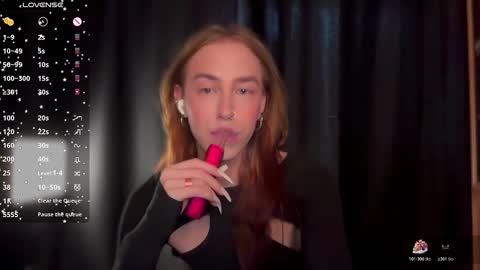 avril_pearly_ online show from February 25, 2026, 10:47 am