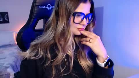Snapshot of avrill_morgan chatting on June 27, 2026, 9:53 pm Avrill Morgan online show from June 27, 2026, 9:53 pm